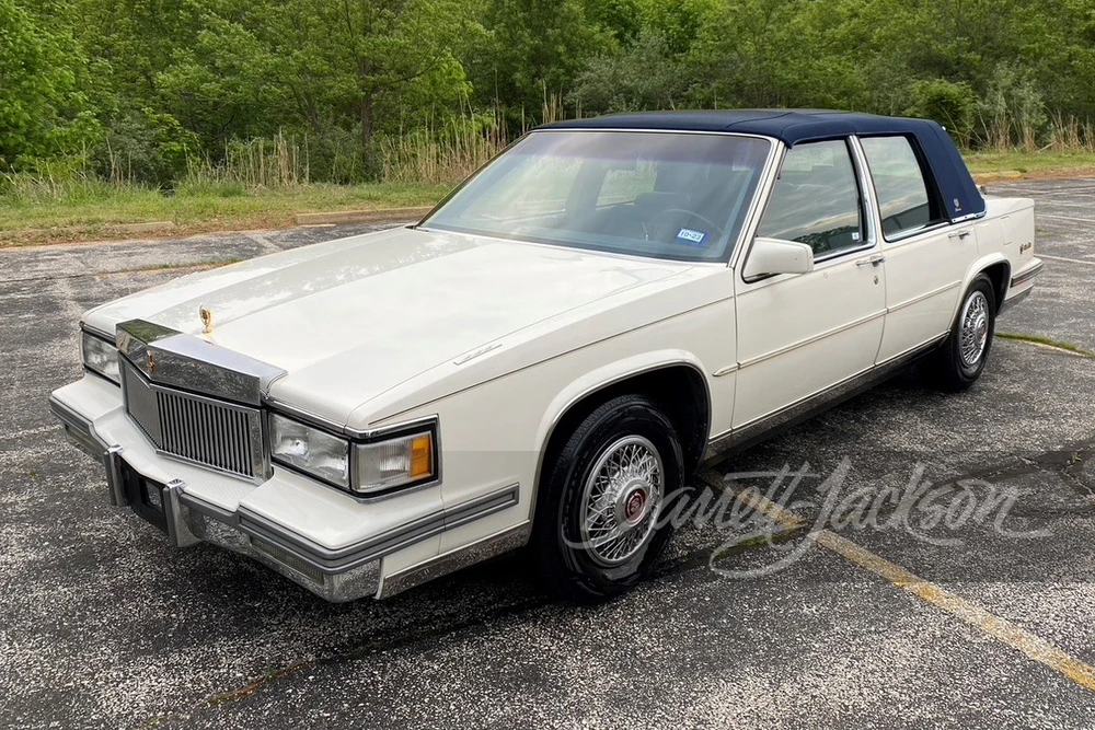 1987 Cadillac DeVille 6th Gen - Image 9 of 13