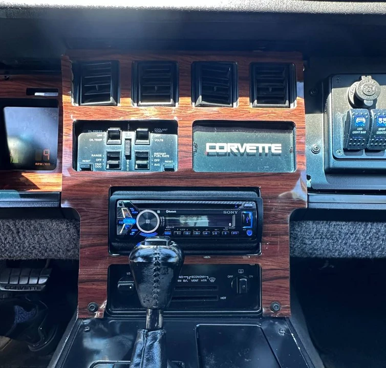 1987 Chevrolet Corvette C4 - Image 11 of 11