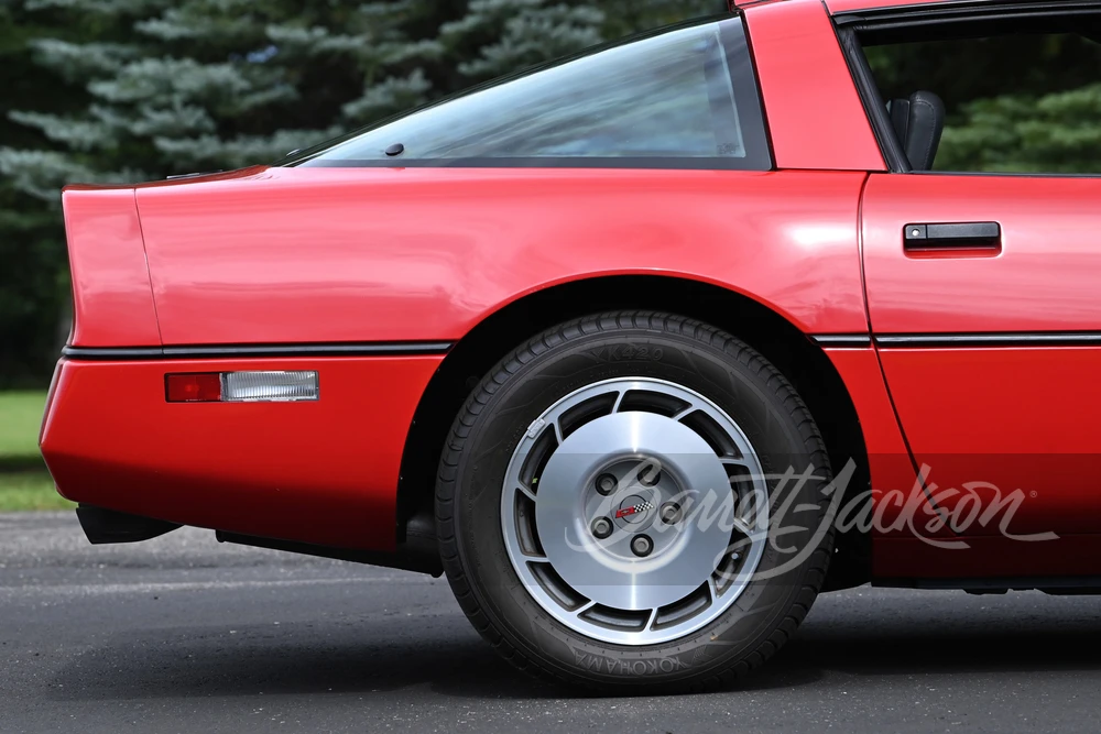 1987 Chevrolet Corvette C4 - Image 12 of 31