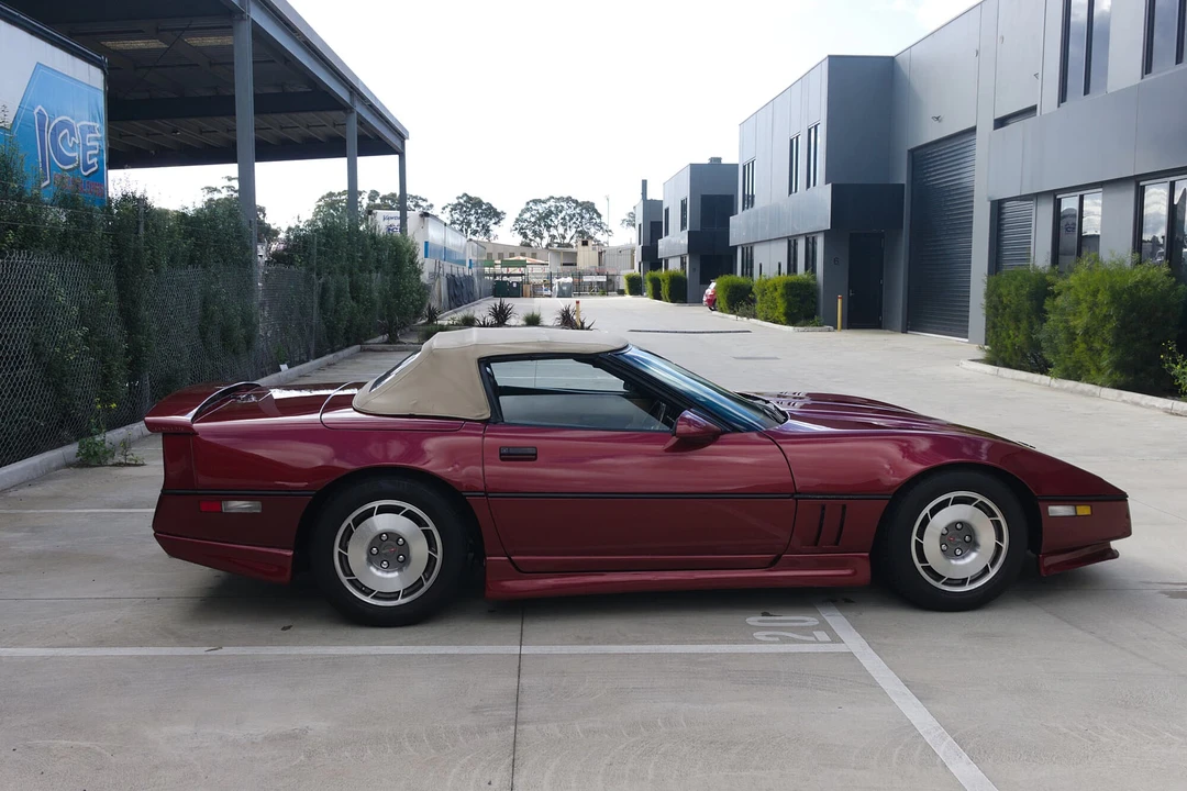 1987 Chevrolet Corvette C4 - Image 7 of 31