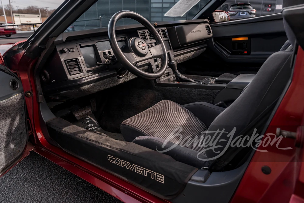 1987 Chevrolet Corvette C4 - Image 19 of 31