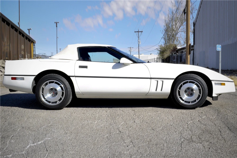 1987 Chevrolet Corvette C4 - Image 5 of 5