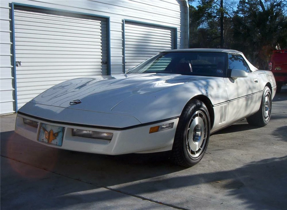 1987 Chevrolet Corvette C4 - Image 2 of 5
