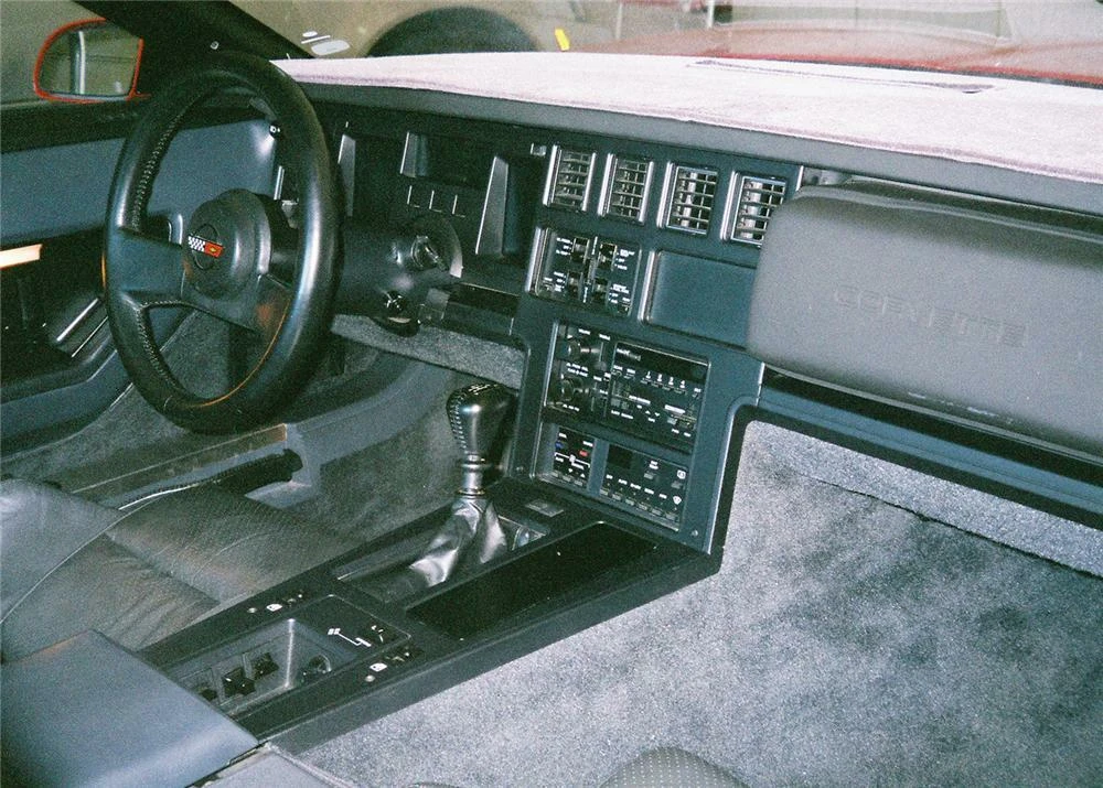 1987 Chevrolet Corvette C4 - Image 4 of 5