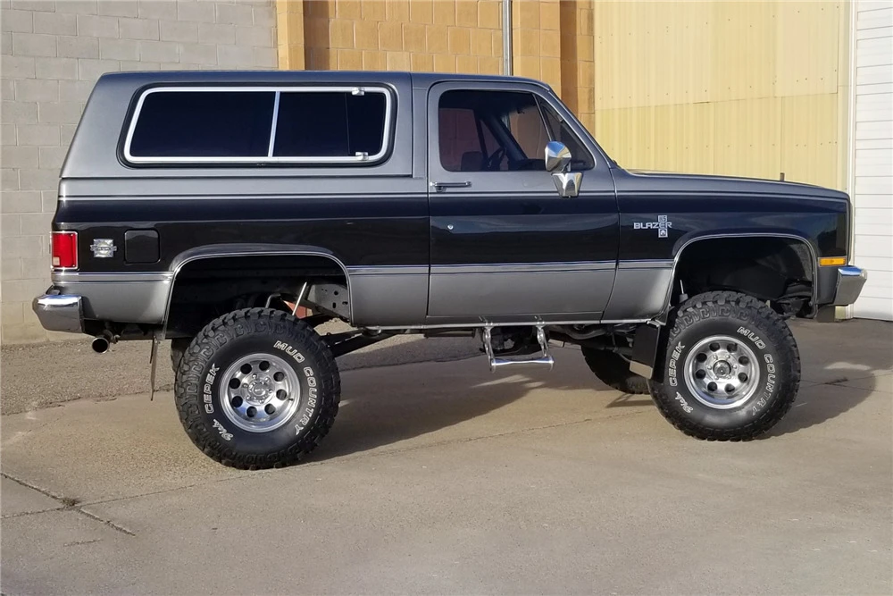 1987 Chevrolet K5 Blazer 2nd Gen - Image 7 of 7