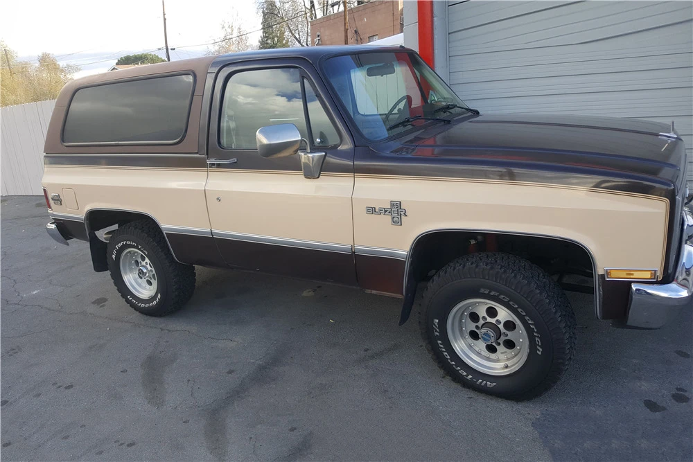1987 Chevrolet K5 Blazer 2nd Gen - Image 2 of 5