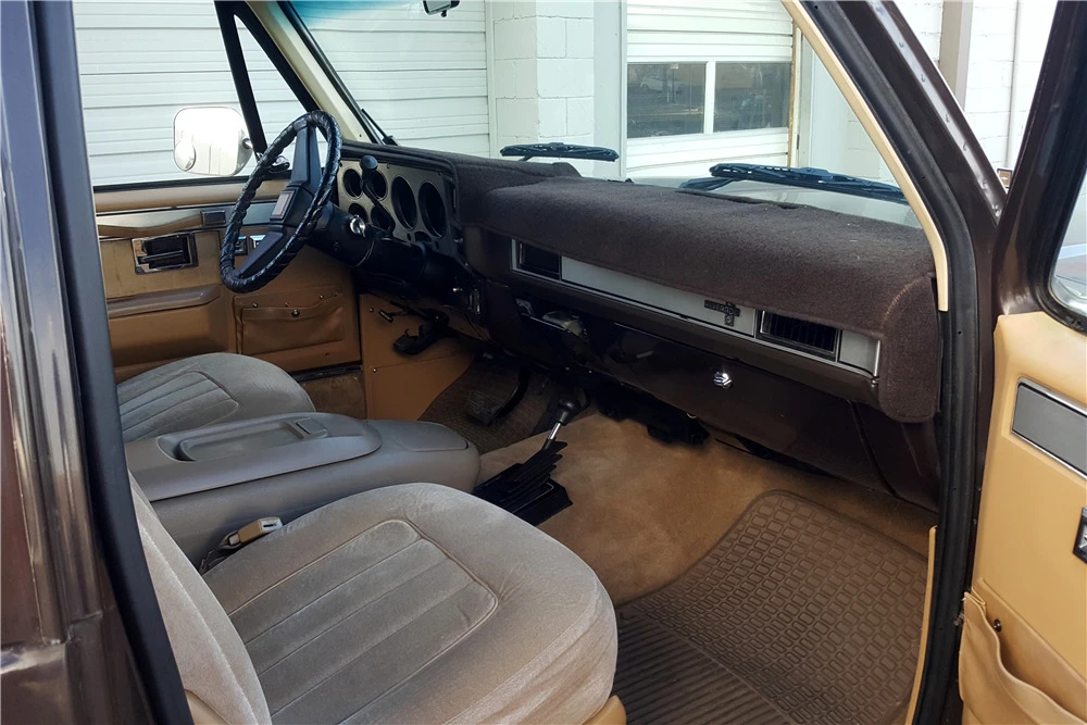 1987 Chevrolet K5 Blazer 2nd Gen - Image 4 of 5