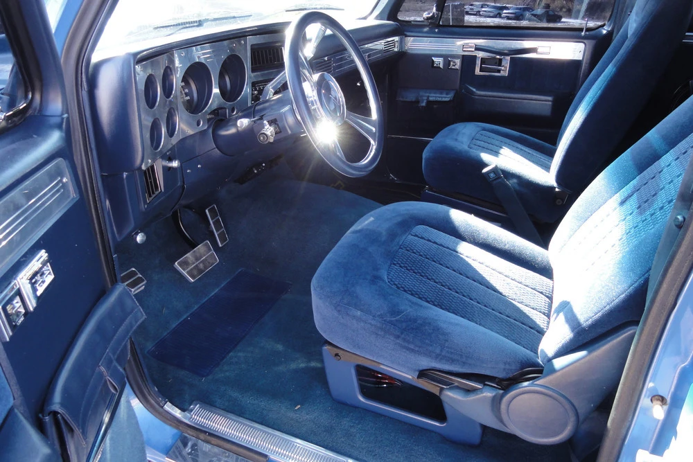 1987 Chevrolet K5 Blazer 2nd Gen - Image 4 of 5