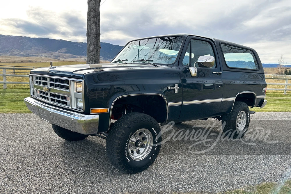 1987 Chevrolet K5 Blazer 2nd Gen - Image 11 of 19