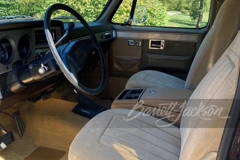 1987 Chevrolet K5 Blazer 2nd Gen - Image 2 of 11