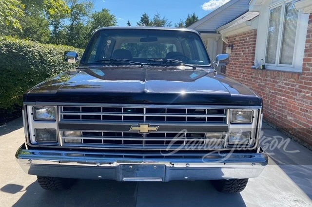 1987 Chevrolet K5 Blazer 2nd Gen - Image 3 of 11