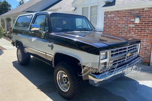 1987 Chevrolet K5 Blazer 2nd Gen - Image 7 of 11