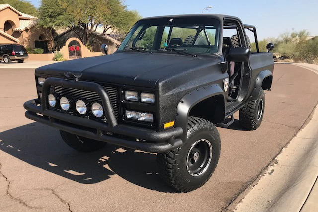 1987 Chevrolet K5 Blazer 2nd Gen - Image 2 of 5