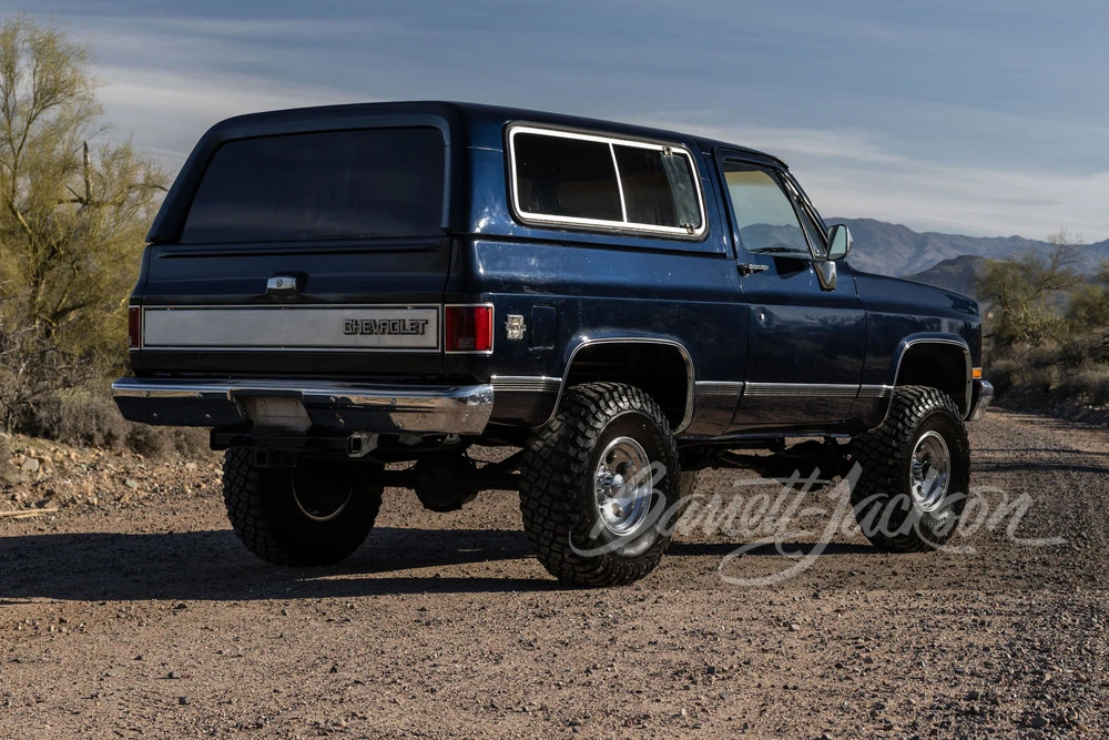 1987 Chevrolet K5 Blazer 2nd Gen - Image 2 of 12