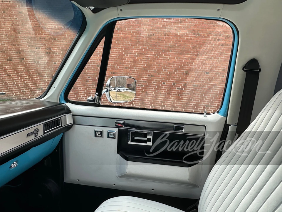 1987 Chevrolet K5 Blazer 2nd Gen - Image 11 of 31