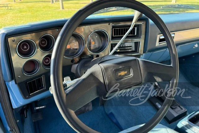 1987 Chevrolet K5 Blazer 2nd Gen - Image 10 of 29