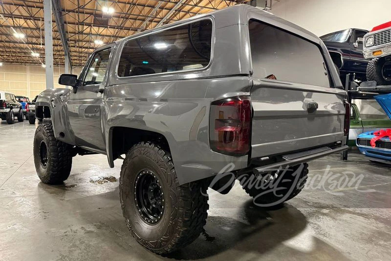 1987 Chevrolet K5 Blazer 2nd Gen - Image 11 of 12