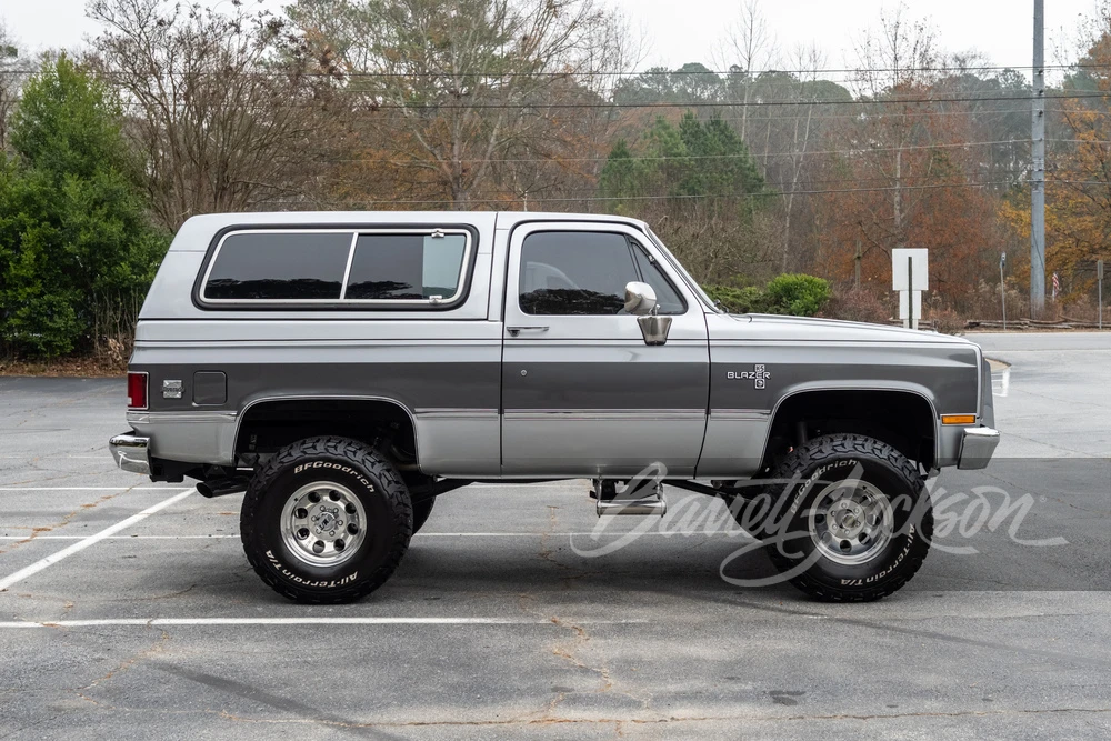 1987 Chevrolet K5 Blazer 2nd Gen - Image 12 of 31