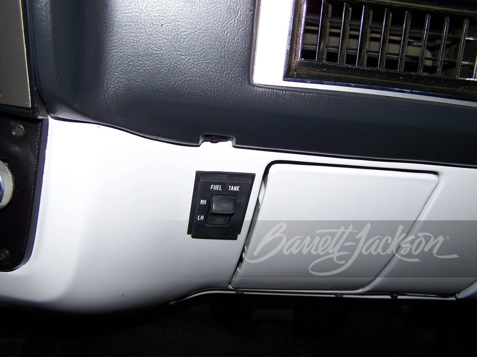 1987 Chevrolet C/K 3rd Gen - Image 23 of 31