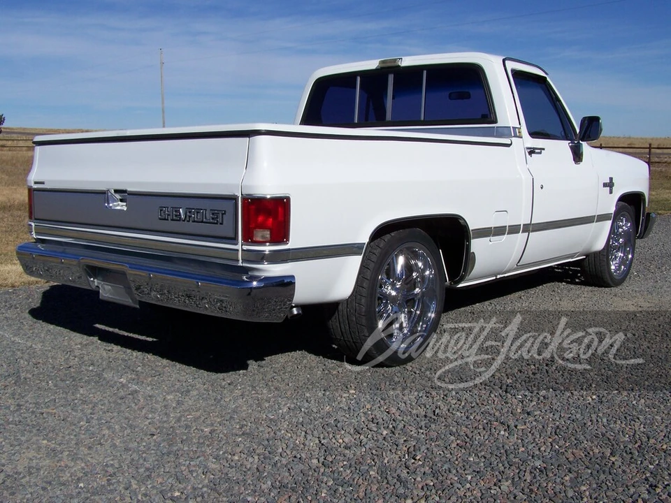 1987 Chevrolet C/K 3rd Gen - Image 2 of 31