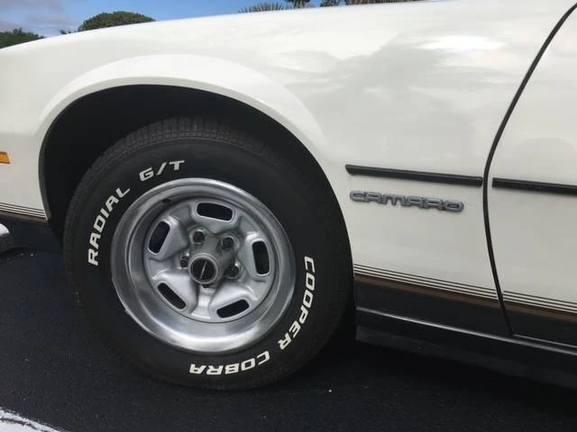 1987 Chevrolet Camaro 3rd Gen - Image 4 of 6