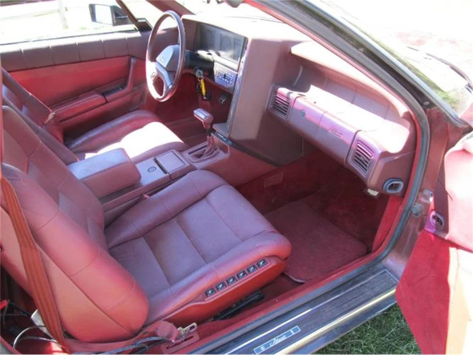 1987 Cadillac Allante - Image 4 of 10