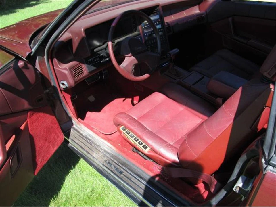 1987 Cadillac Allante - Image 6 of 10