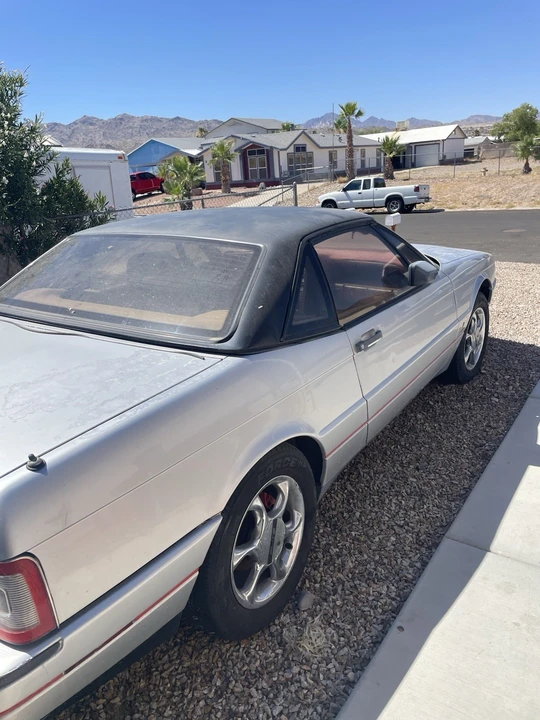 1987 Cadillac Allante - Image 2 of 10