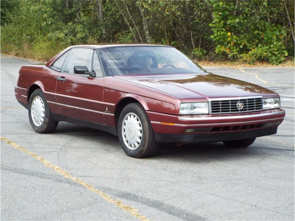 1987 Cadillac Allante - Image 2 of 15