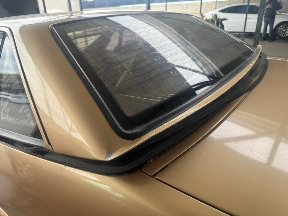 1987 Cadillac Allante - Image 8 of 13