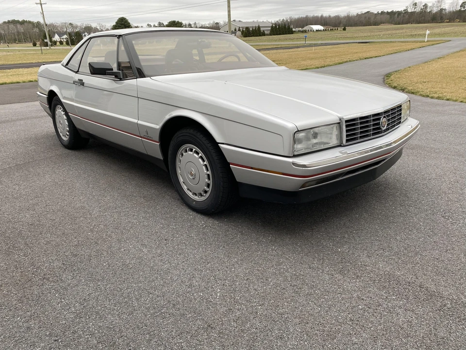 1987 Cadillac Allante - Image 3 of 31