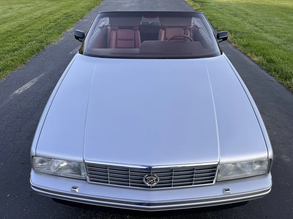 1987 Cadillac Allante - Image 19 of 31