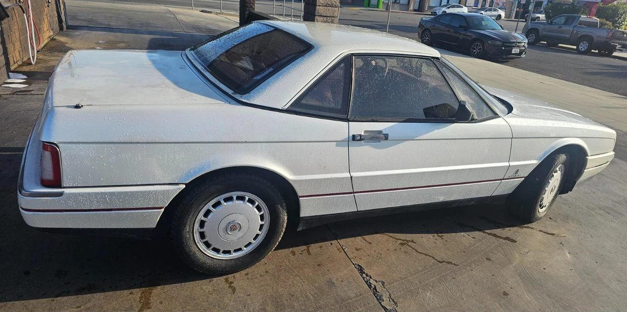 1987 Cadillac Allante - Image 6 of 20