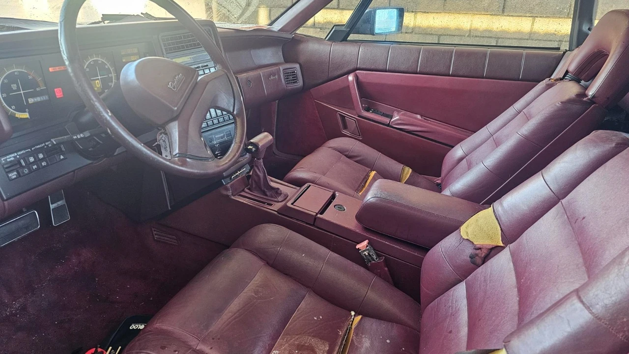 1987 Cadillac Allante - Image 17 of 20