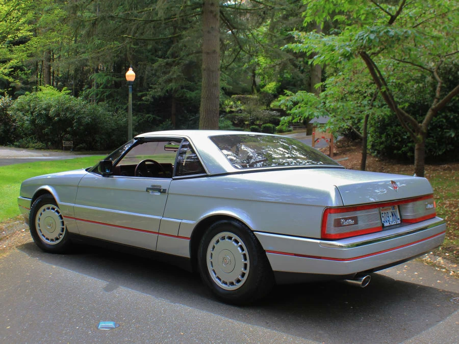 1987 Cadillac Allante - Image 3 of 10