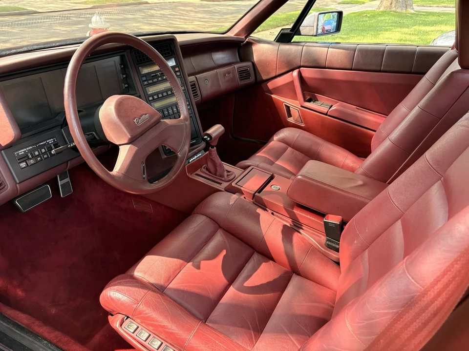 1987 Cadillac Allante - Image 17 of 23