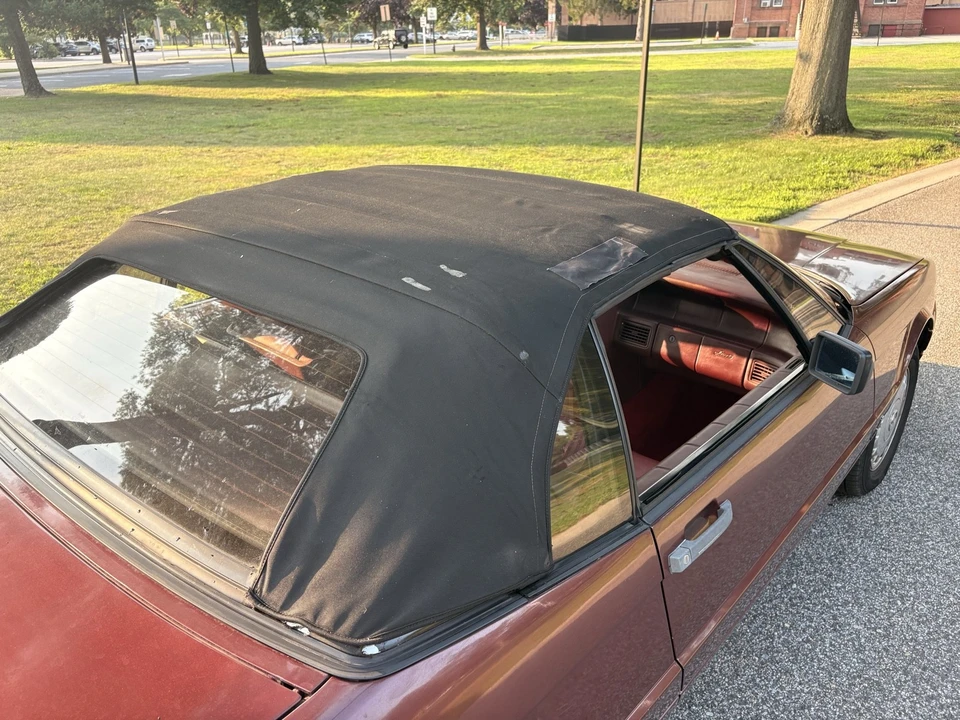 1987 Cadillac Allante - Image 10 of 23