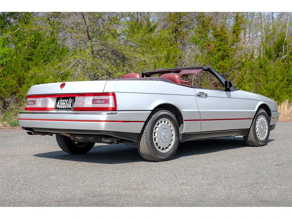 1987 Cadillac Allante - Image 6 of 31