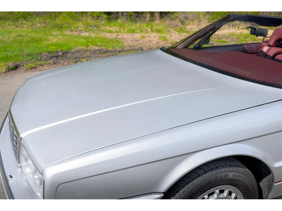 1987 Cadillac Allante - Image 13 of 31