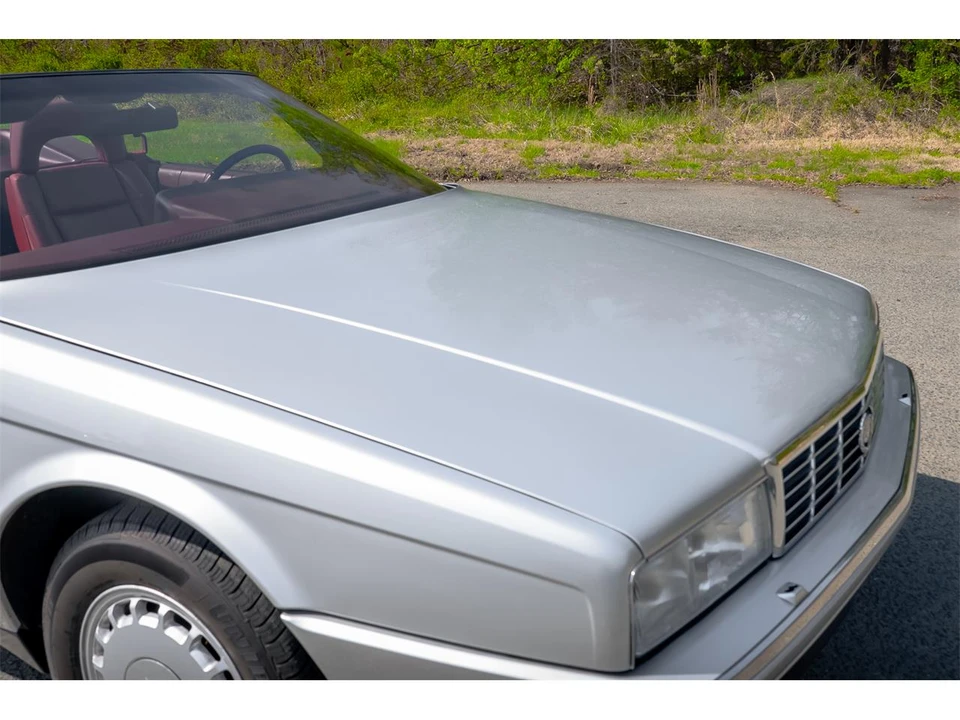 1987 Cadillac Allante - Image 20 of 31