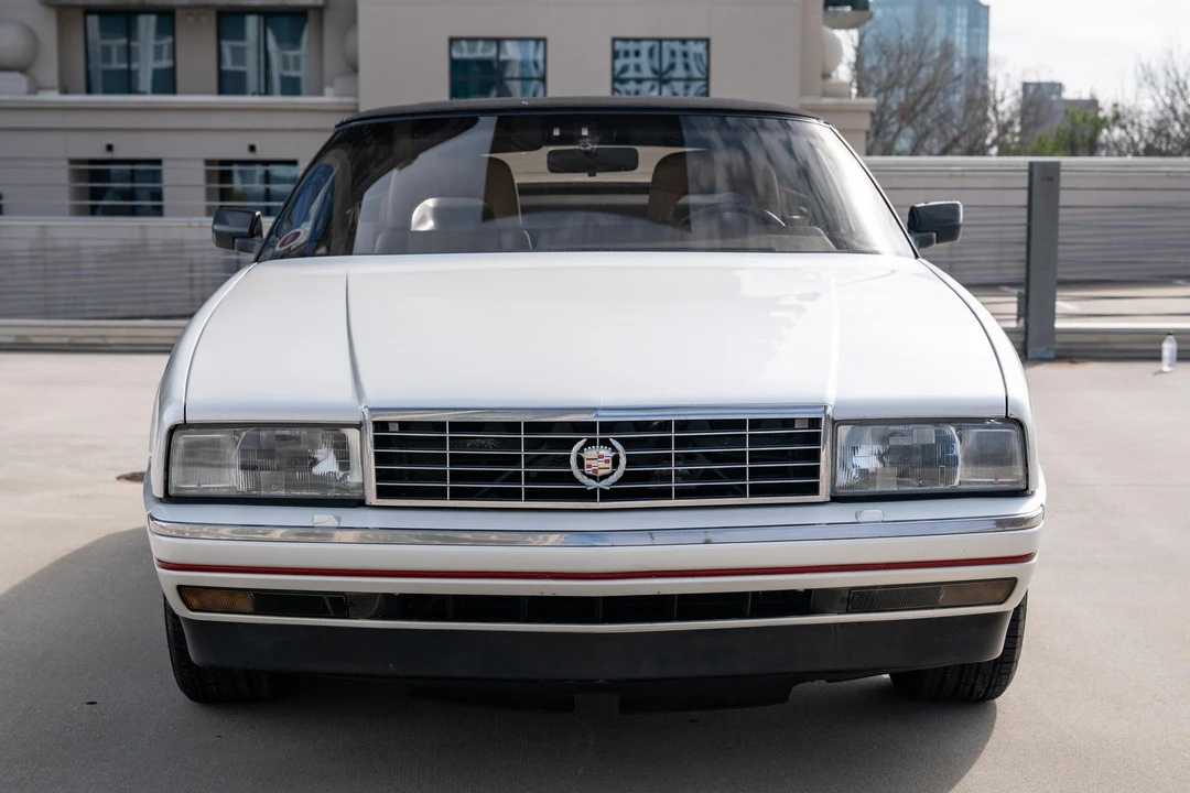 1987 Cadillac Allante - Image 17 of 31