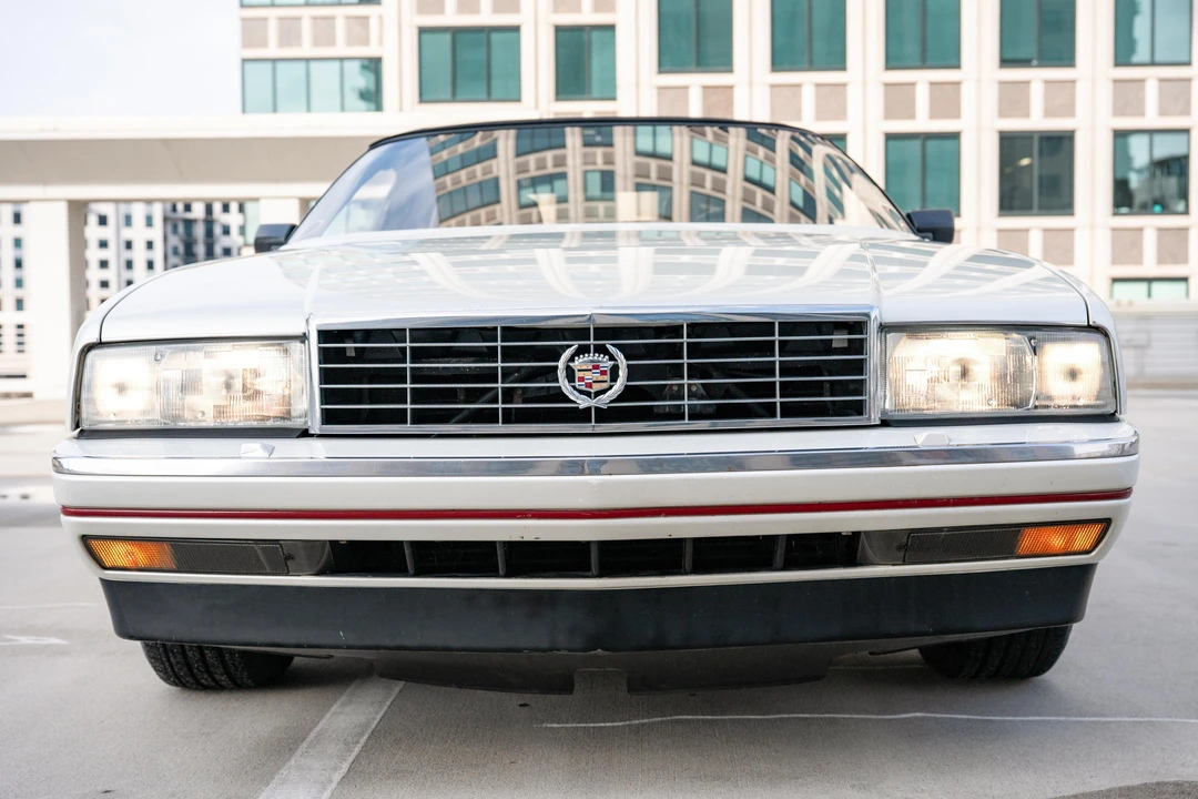1987 Cadillac Allante - Image 26 of 31