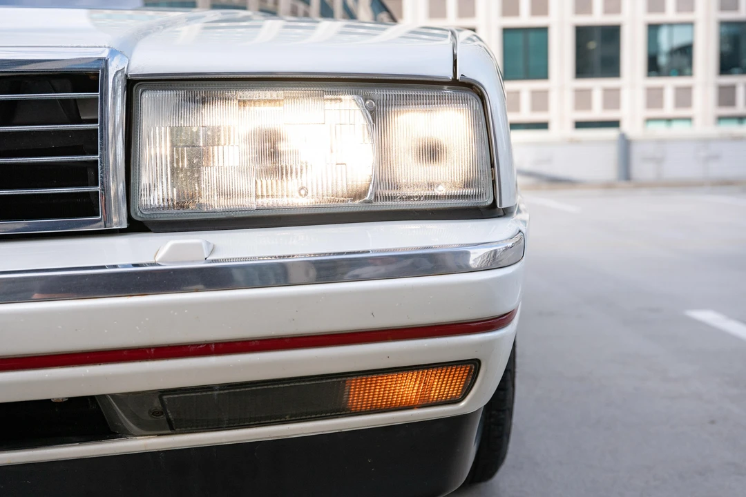 1987 Cadillac Allante - Image 30 of 31