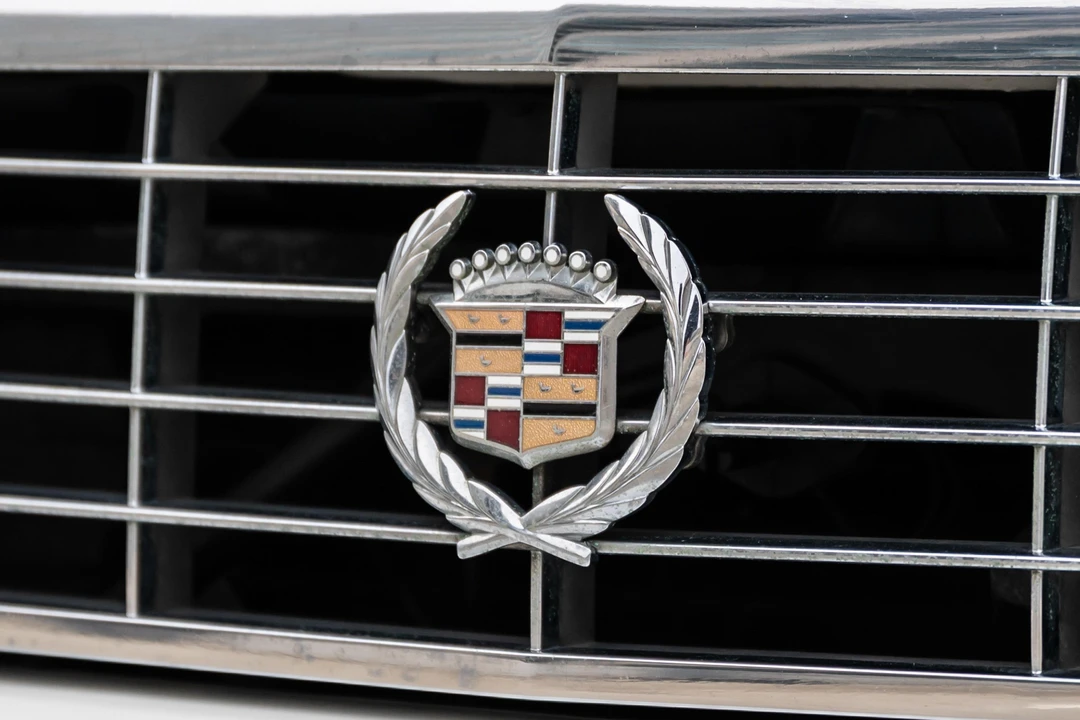 1987 Cadillac Allante - Image 29 of 31