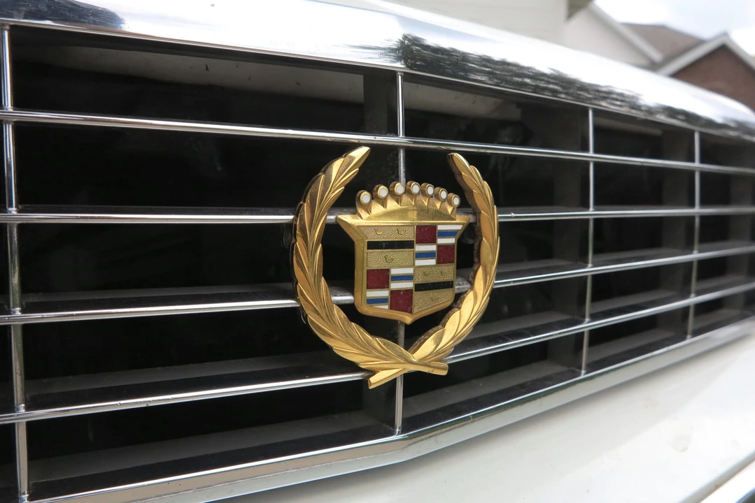 1987 Cadillac Allante - Image 15 of 31
