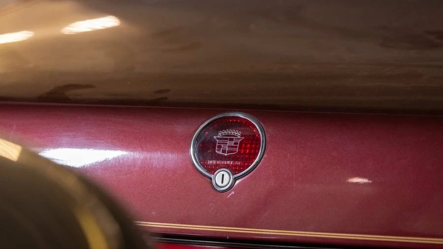 1987 Cadillac Allante - Image 17 of 18