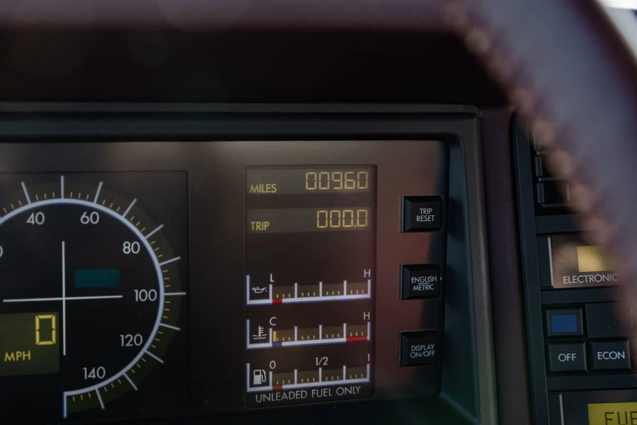 1987 Cadillac Allante - Image 19 of 31