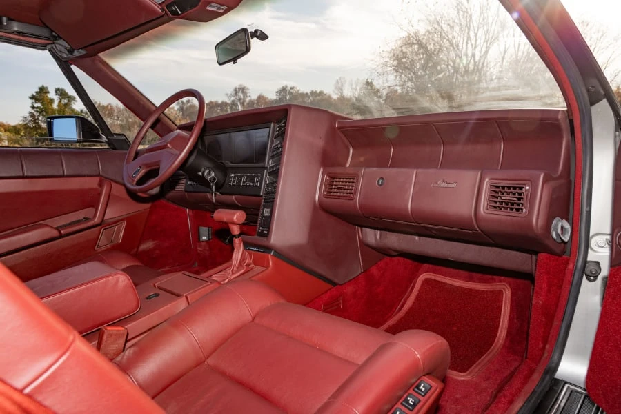 1987 Cadillac Allante - Image 15 of 31