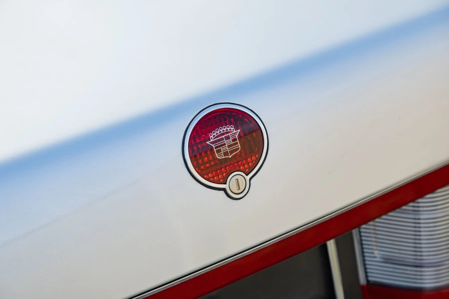 1987 Cadillac Allante - Image 8 of 31