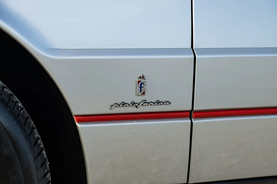 1987 Cadillac Allante - Image 11 of 31